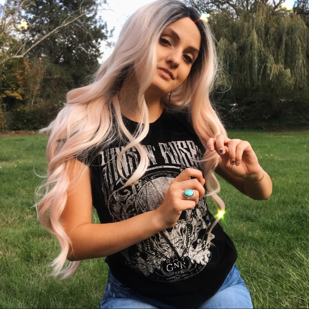 GUNS AND ROSES T SHIRT